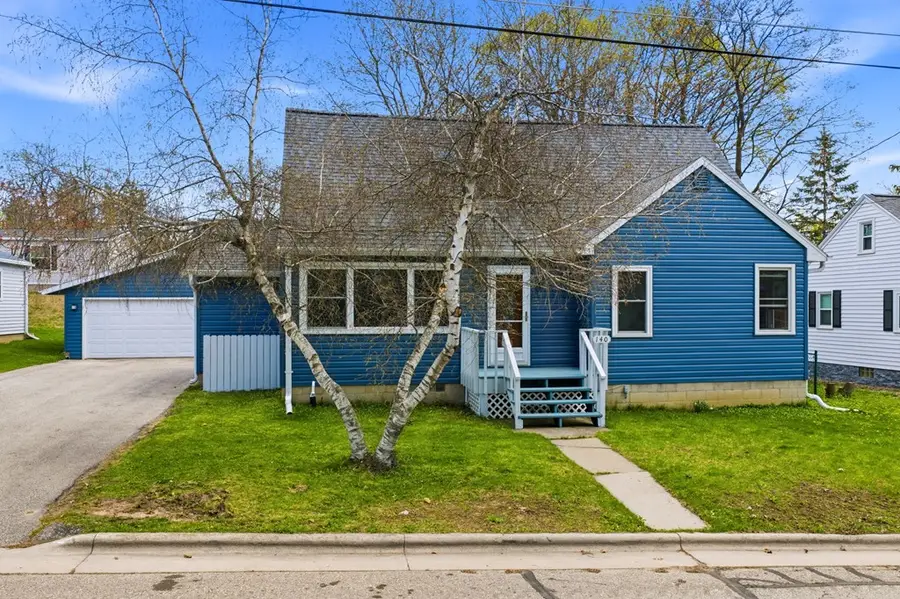 140 N 8th Pl, Sturgeon Bay, WI 54235 - #3