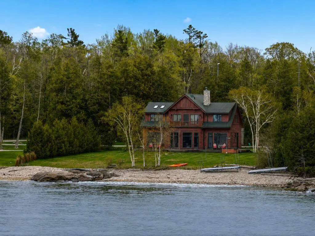932 Cottage Rd, Ellison Bay, WI 54210 - #1