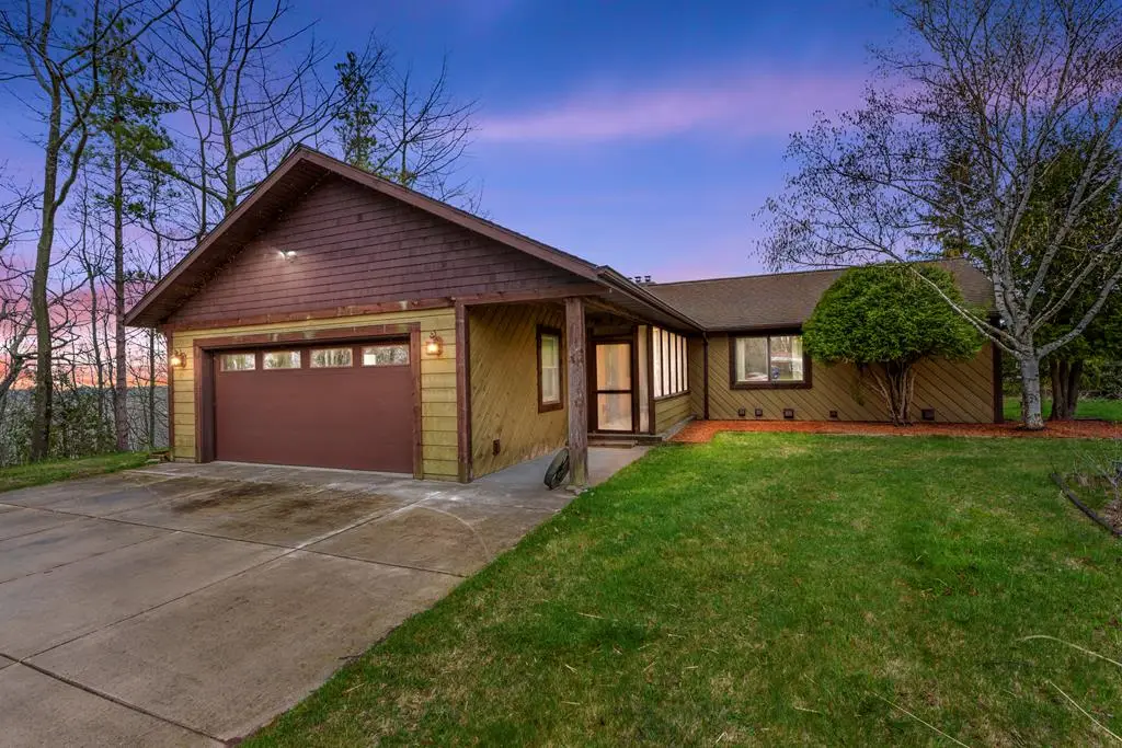 1000 County Rd U, Sturgeon Bay, WI 54235 - #1