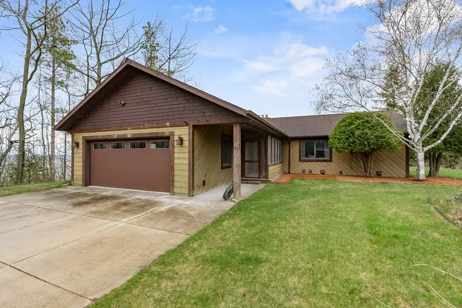 1000 County Rd U, Sturgeon Bay, WI 54235 - #3