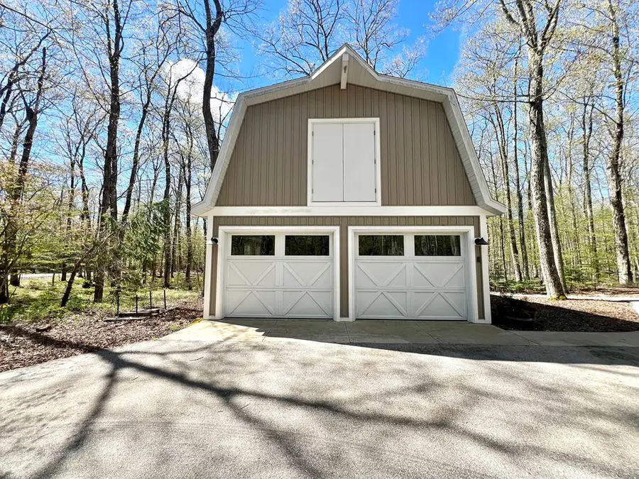 2063 S Lake Michigan Dr, Sturgeon Bay, WI 54235 - #2