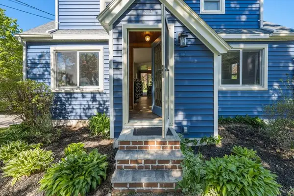 219 S Hudson Ave, Sturgeon Bay, WI 54235