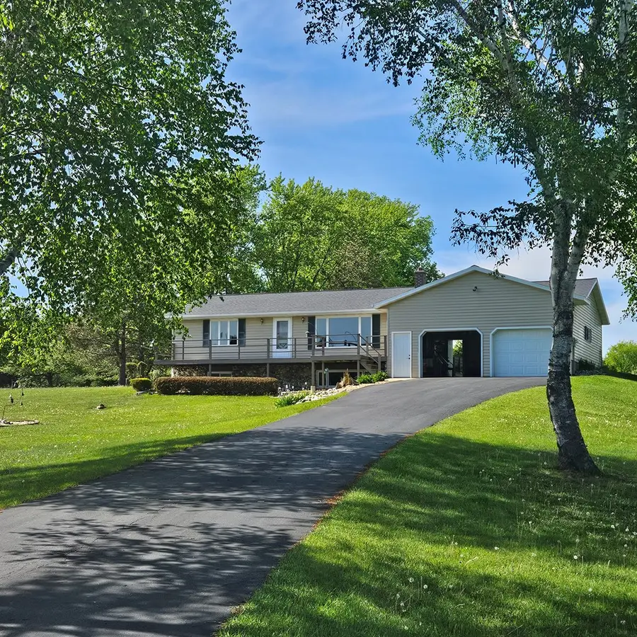 E2664 Rocky Ct, Kewaunee, WI 54216 - #2