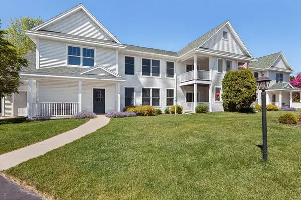 10537 Koessl Ln #301, Sister Bay, WI 54234