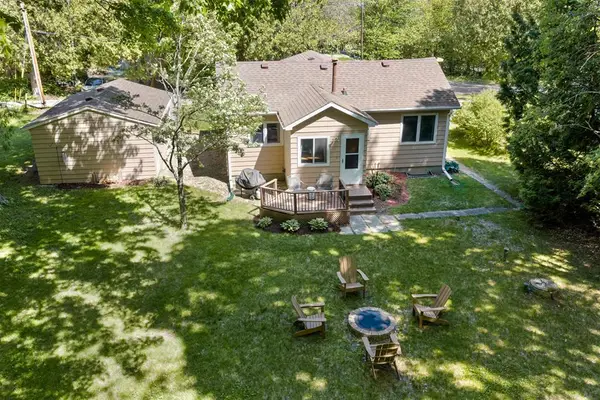 5397 Erdman Dr, Sturgeon Bay, WI 54235