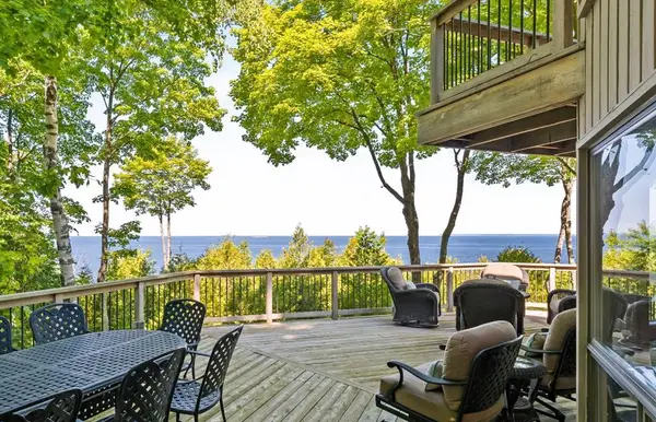 8469 Island View Rd, Fish Creek, WI 54212