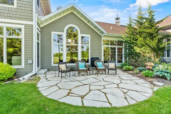 7042 Pinestraw Dr #2, Egg Harbor, WI 54209