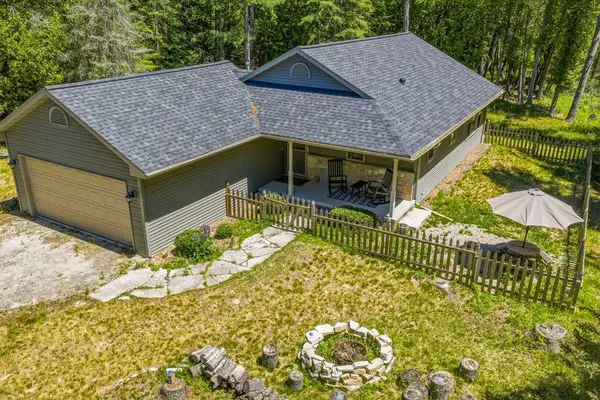 6390 Midday Ct, Sturgeon Bay, WI 54235