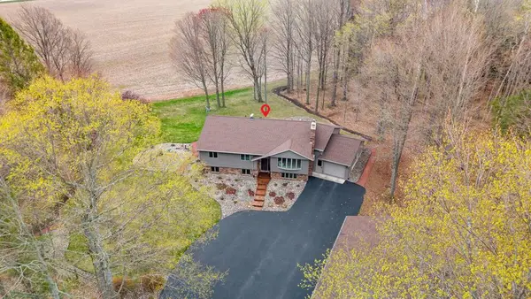 4511 Willow Rd, Egg Harbor, WI 54209