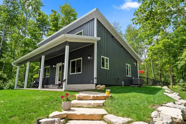 5811 Lavender Ln, Sturgeon Bay, WI 54235