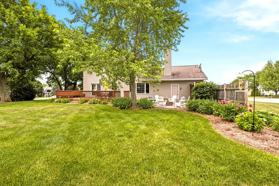 354 N 17th Dr, Sturgeon Bay, WI 54235 - #2