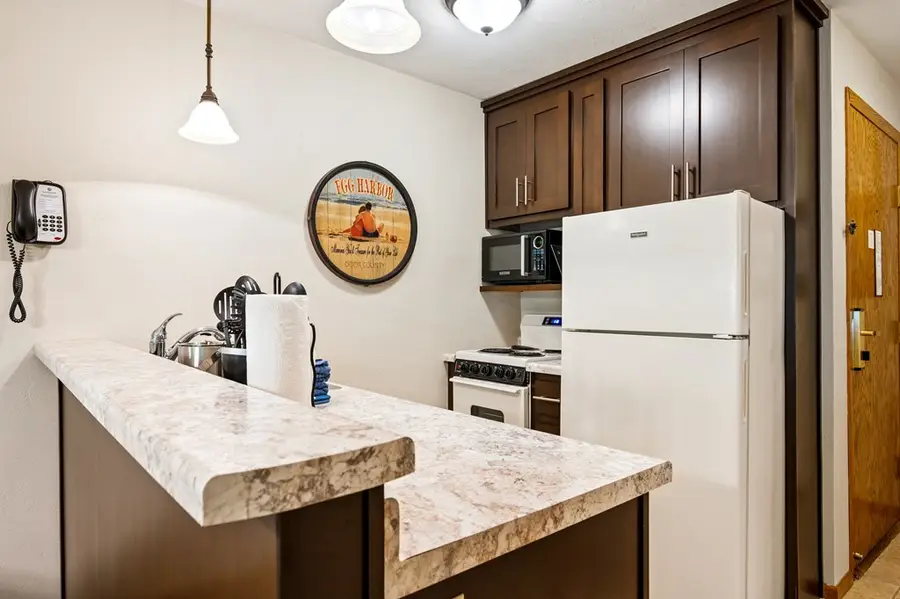 4940 Landmark Cir #3234, Egg Harbor, WI 54209 - #3