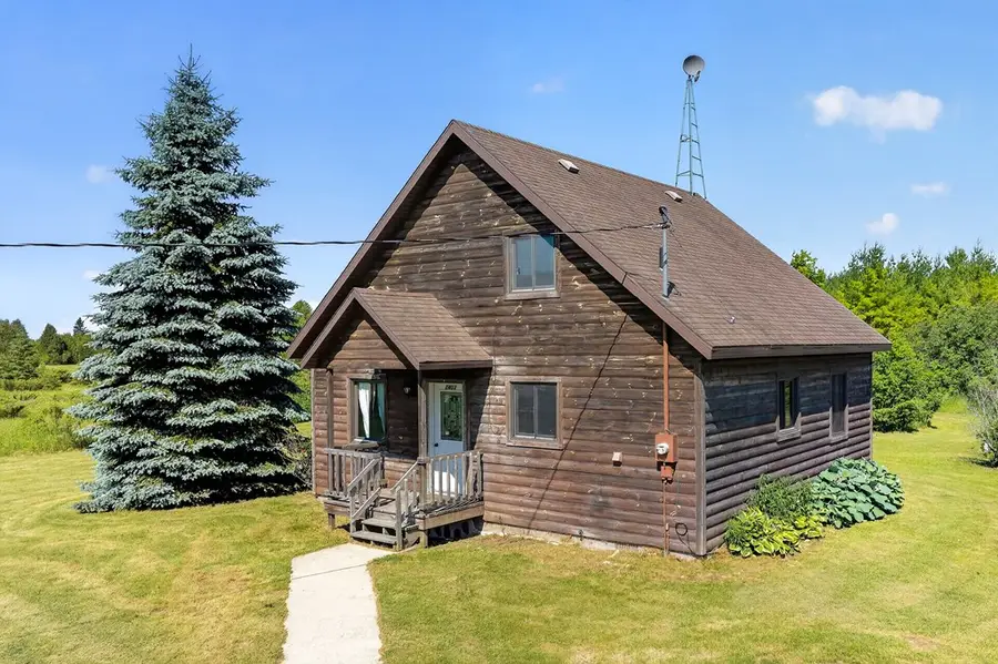 2403 Grove Rd, Baileys Harbor, WI 54202 - #2