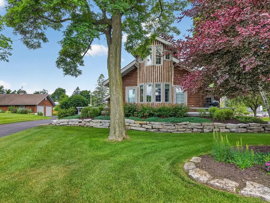 4245 Island Circle Dr, Sturgeon Bay, WI 54235 - #2