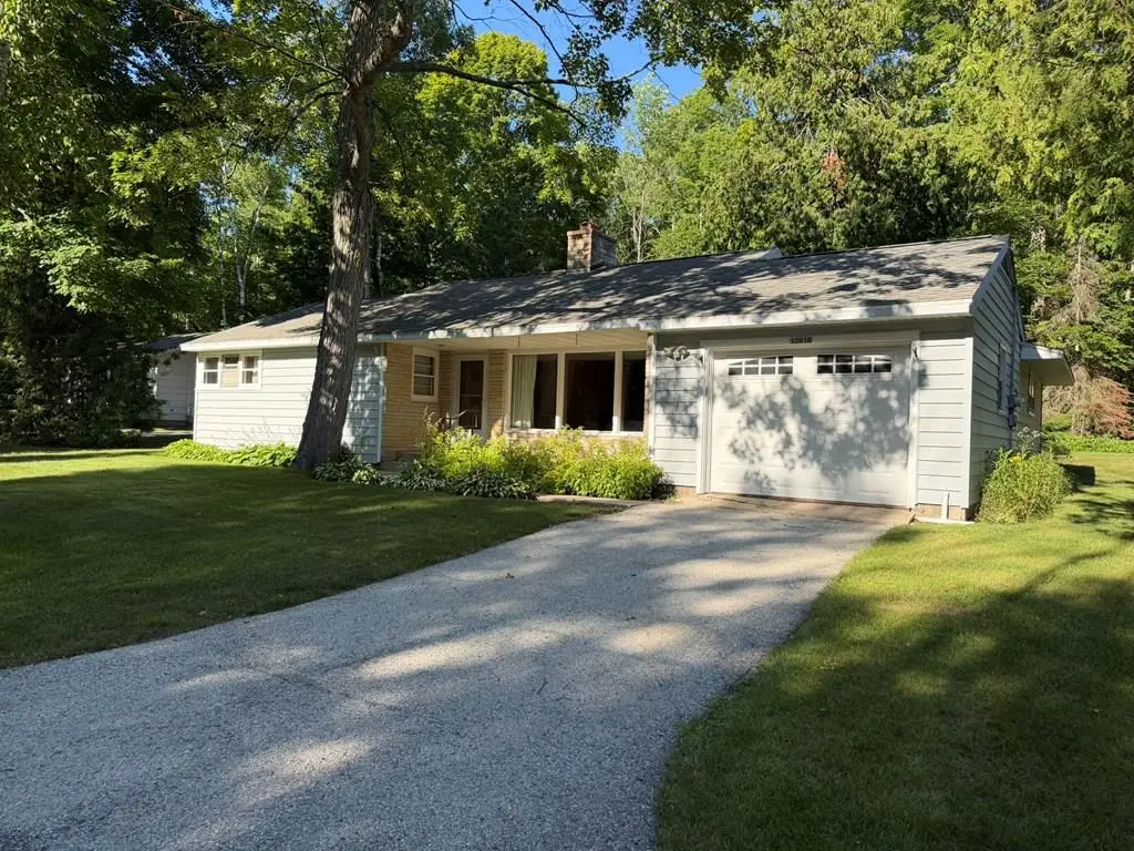 10816 N Spring Rd, Sister Bay, WI 54234 - #1