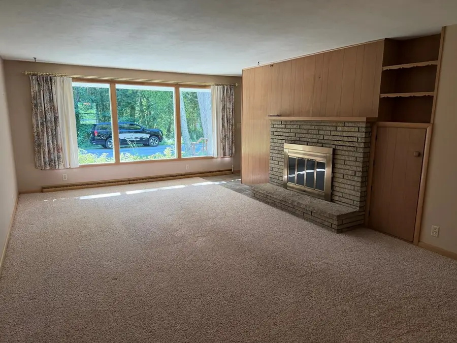 10816 N Spring Rd, Sister Bay, WI 54234 - #3
