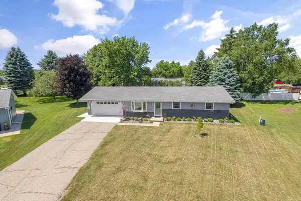 420 W Walnut Ct, Sturgeon Bay, WI 54235