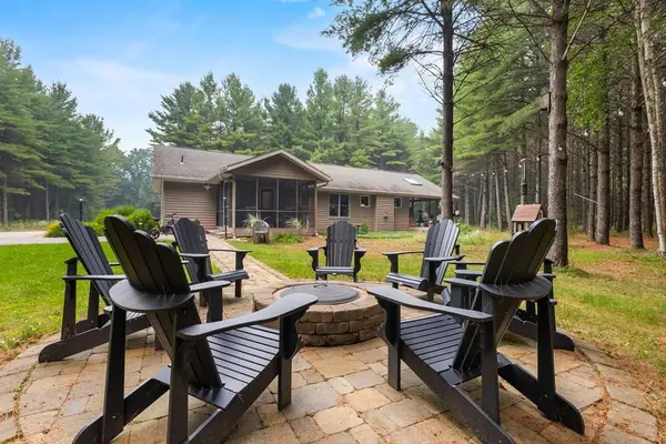7970 Red Cherry Rd, Baileys Harbor, WI 54202