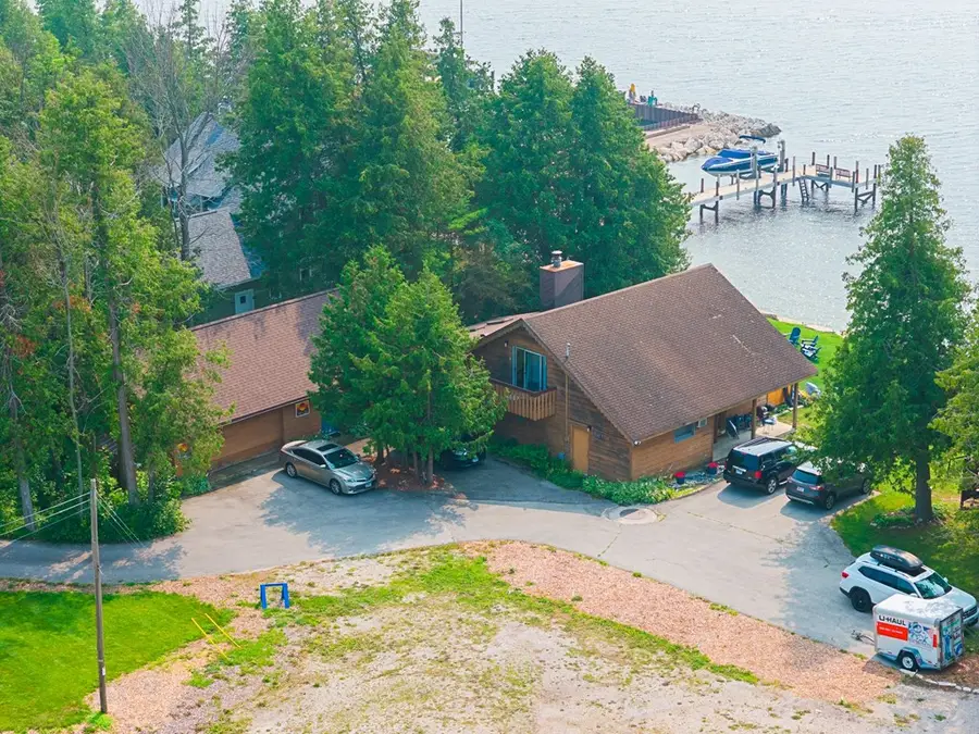 10893 N Bay Shore Dr, Sister Bay, WI 54234 - #2