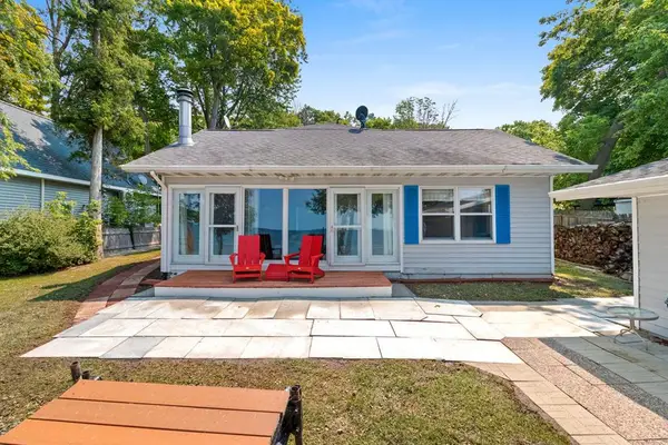 2767 Bay Rd, Brussels, WI 54204