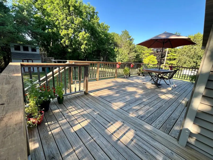 808 W Hickory St, Sturgeon Bay, WI 54235 - #3