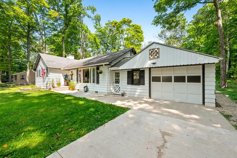 10844 N Spring Rd, Sister Bay, WI 54234 - #3