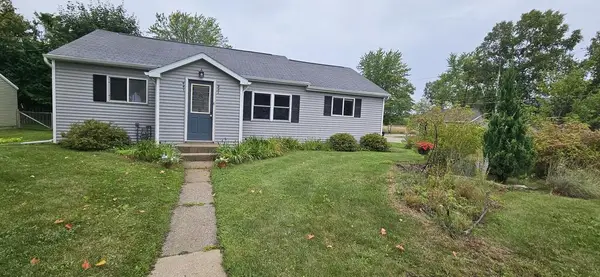 941 N 7th Pl, Sturgeon Bay, WI 54235