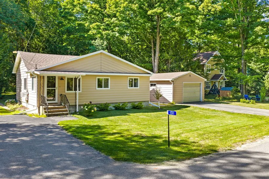 5397 Erdman Dr, Sturgeon Bay, WI 54235 - #2