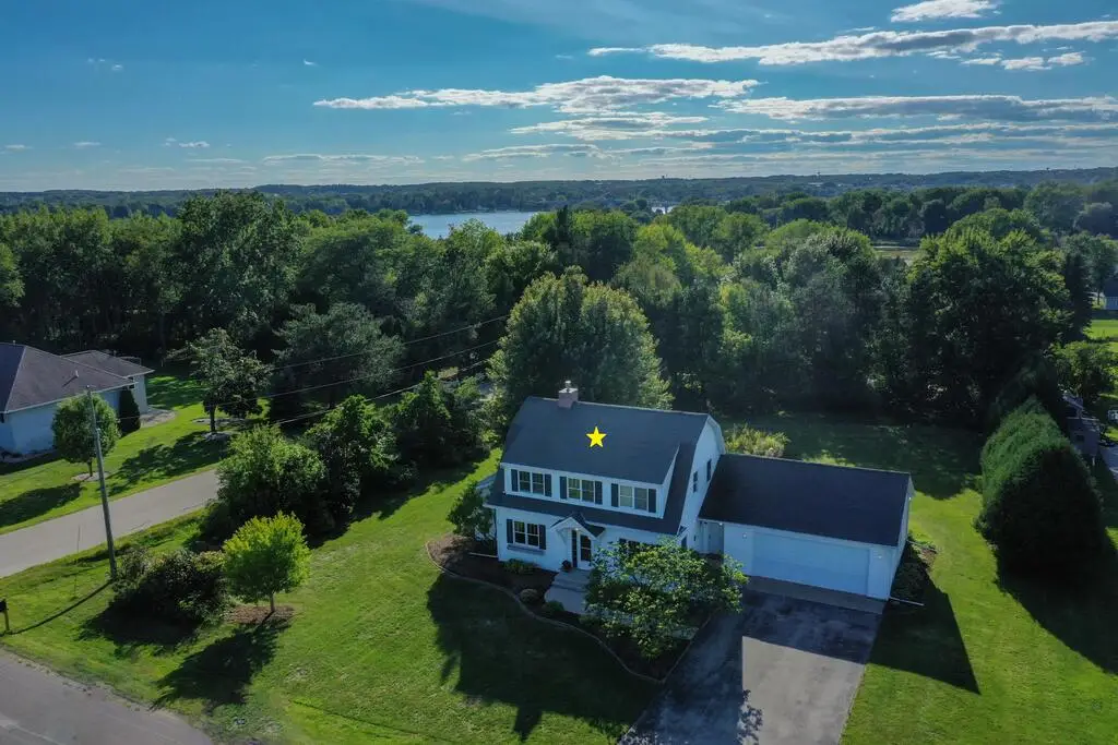 941 Cove Rd, Sturgeon Bay, WI 54235 - #1