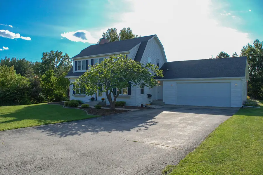 941 Cove Rd, Sturgeon Bay, WI 54235 - #3
