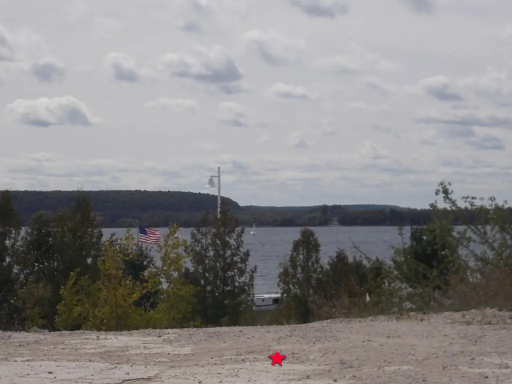 4888 Bay Shore Dr, Sturgeon Bay, WI 54235 - #1
