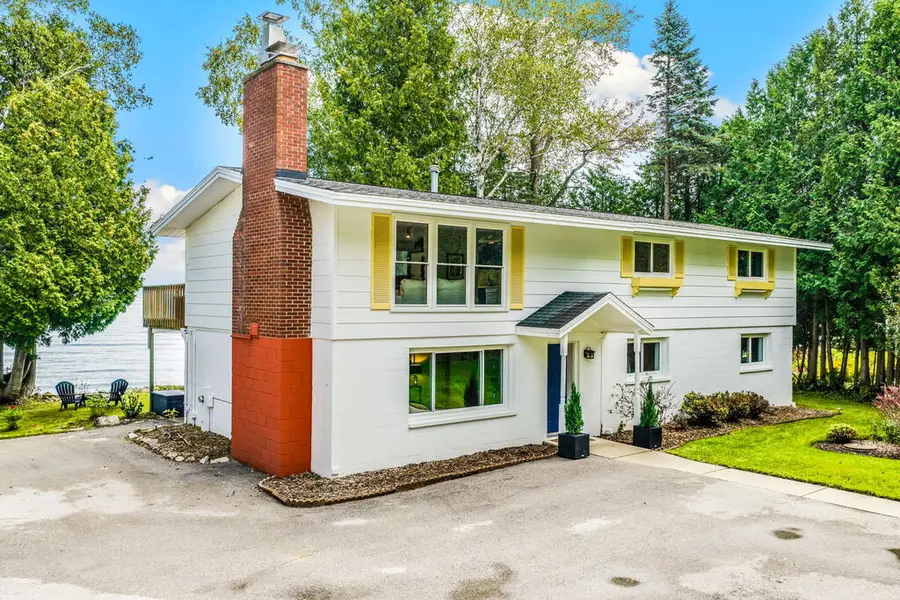 3070 Lake Forest Park Dr, Sturgeon Bay, WI 54235 - #3