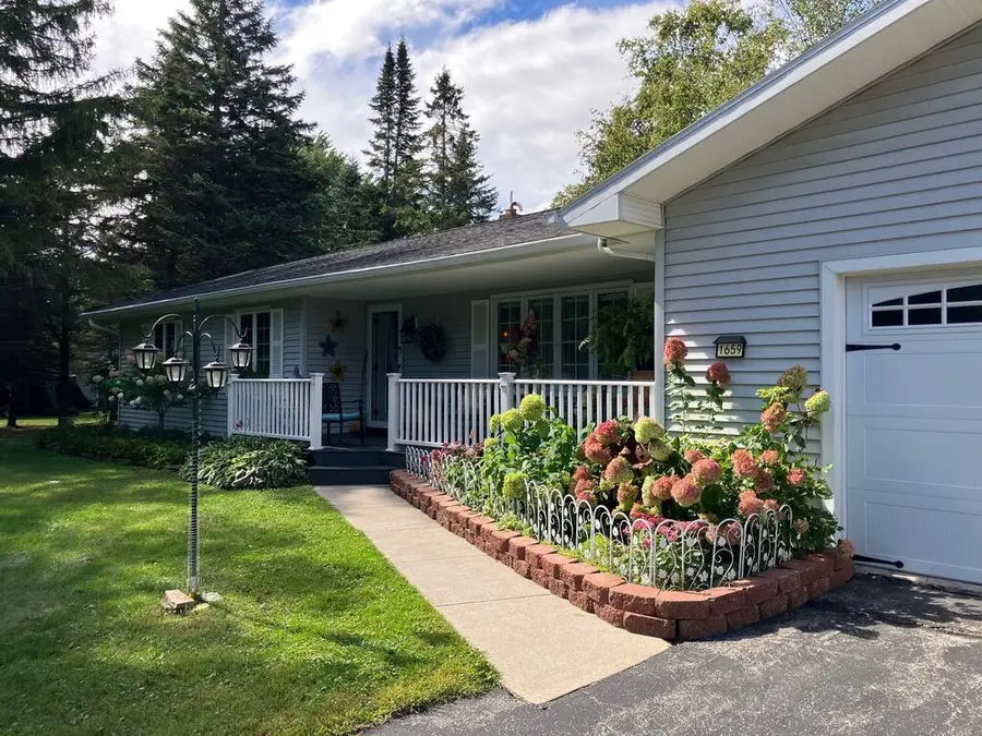1659 N 12th Pl, Sturgeon Bay, WI 54235 - #2
