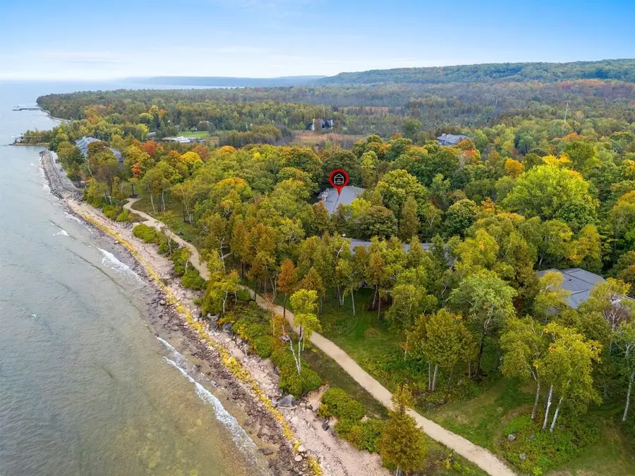 8141 Bay Dr #C-2, Egg Harbor, WI 54209 - #3