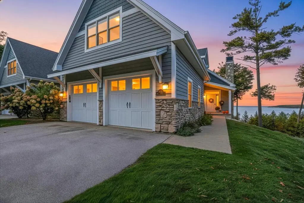 10687 Mariners Pointe Dr #1002, Sister Bay, WI 54234 - #1