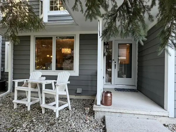 1500 Tacoma Beach Rd #D-1, Sturgeon Bay, WI 54235