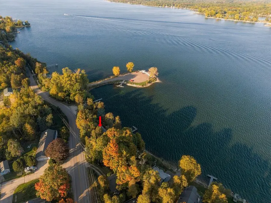 922 N Duluth Ave, Sturgeon Bay, WI 54235 - #3