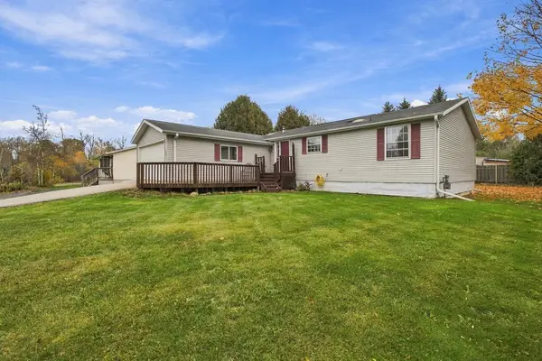 827 Galley Pl, Sturgeon Bay, WI 54235