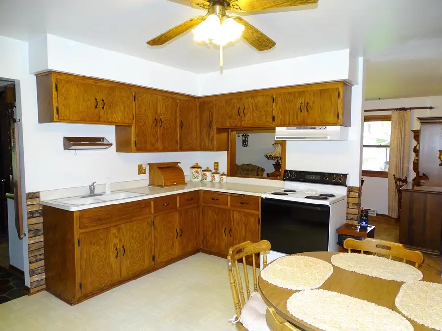 W250N7451 Hillside ROAD, Lisbon, WI 53089 - #3