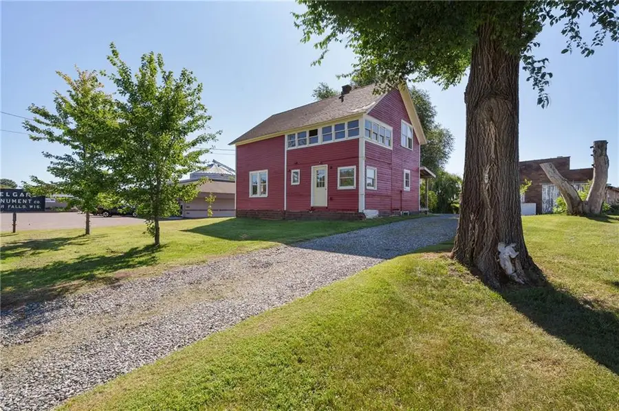 693 E Main Street, Mondovi, WI 54755 - Image #2