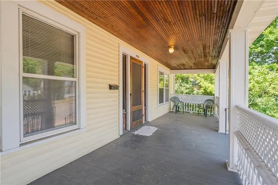 1010 S Farwell Street #1010, Eau Claire, WI 54701 - Image #2