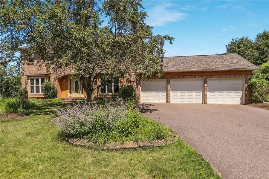 6720 S Shore Drive, Altoona, WI 54720 - Image #2