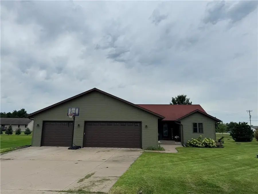 19019 62nd Avenue, Chippewa Falls, WI 54729 - Image #2