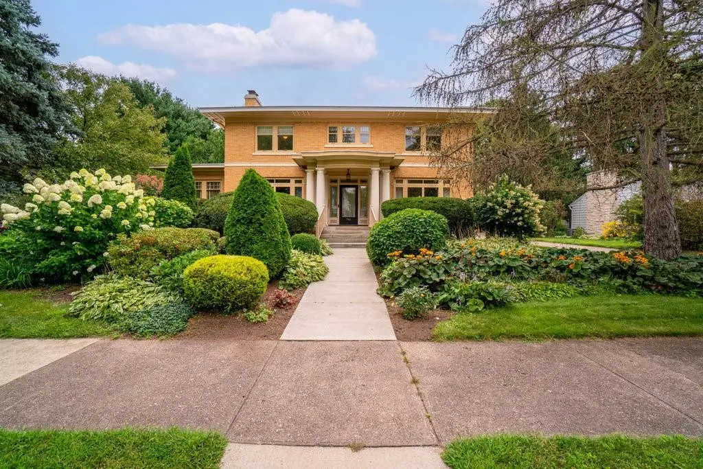 707 W Columbia Street, Chippewa Falls, WI 54729 - #1