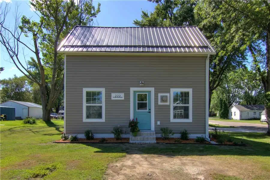 222 W Hawthorn Street, Strum, WI 54770 - Image #2