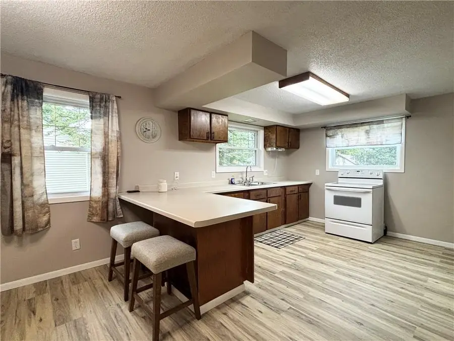 128 W Stout Street, Rice Lake, WI 54868 - Image #2