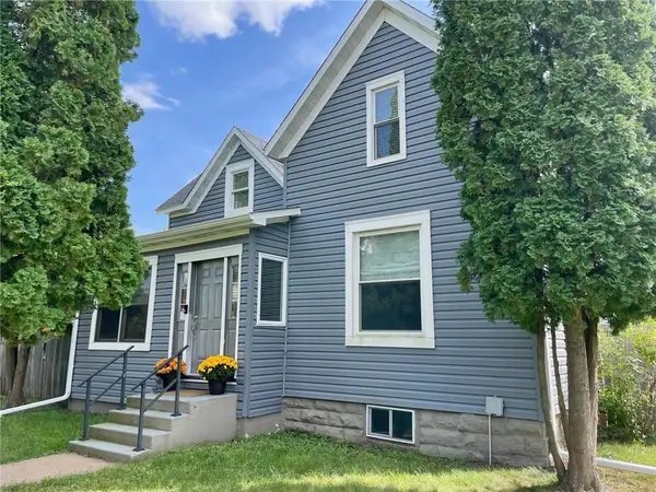 422 12th Avenue #1, Menomonie, WI 54751