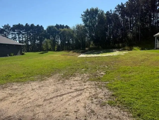 5092 Timber Bluff Dr, Eau Claire, WI 54701 - #1