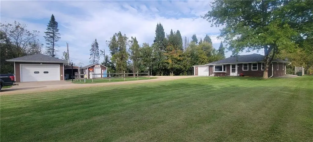 107 Fairview St, Galesville, WI 53094 - Image #1