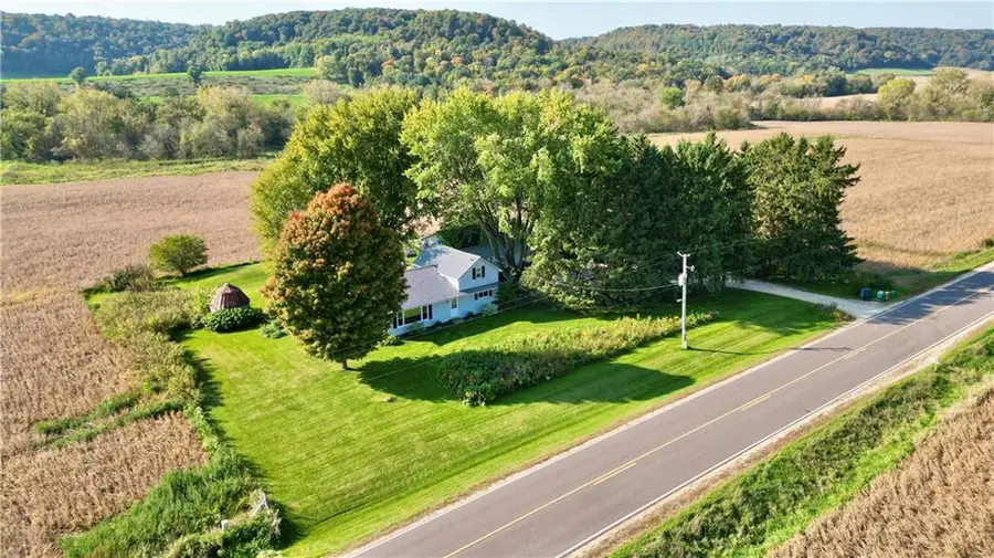 W8539 County Road Z, Arkansaw, WI 54721 - Image #2
